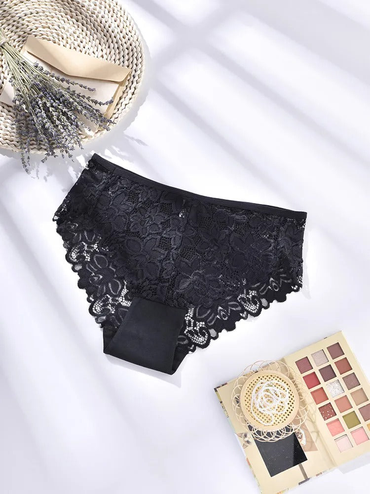 Oversize Comfy Lace Panty