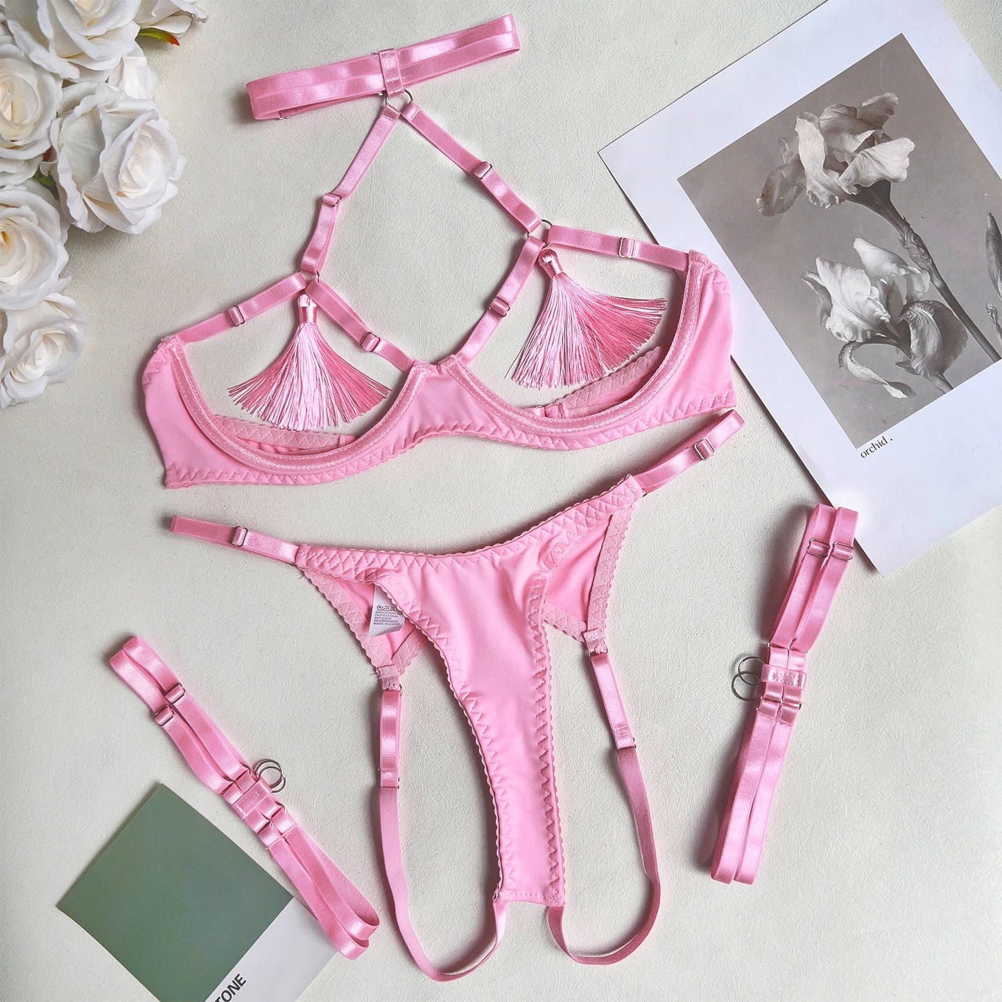 4 PCS Open Cup Lingerie Set Crotchless